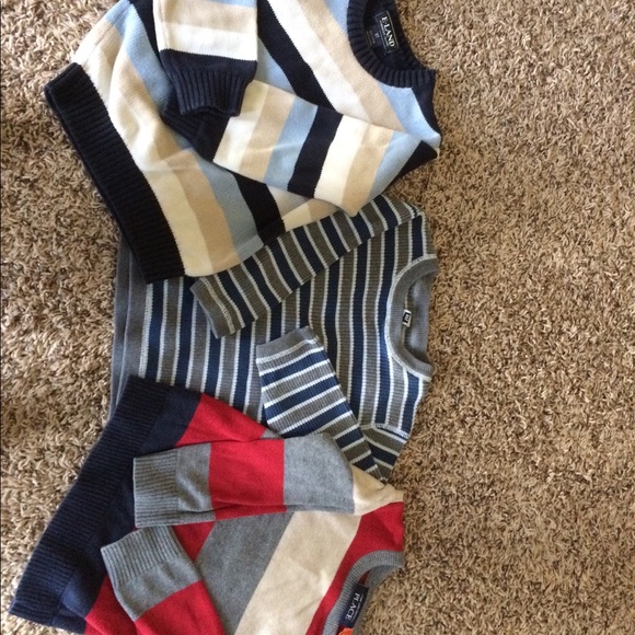 3t sweaters used - Picture 1 of 4